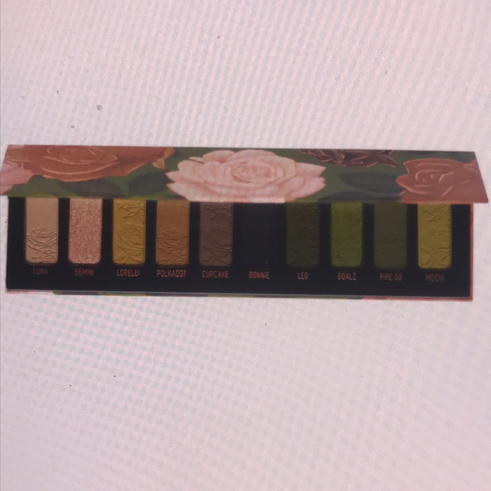 🔥 Melt Cosmetics Gemini Eyeshadow Palette 10 Colors Olives & Neutrals NIB NWT